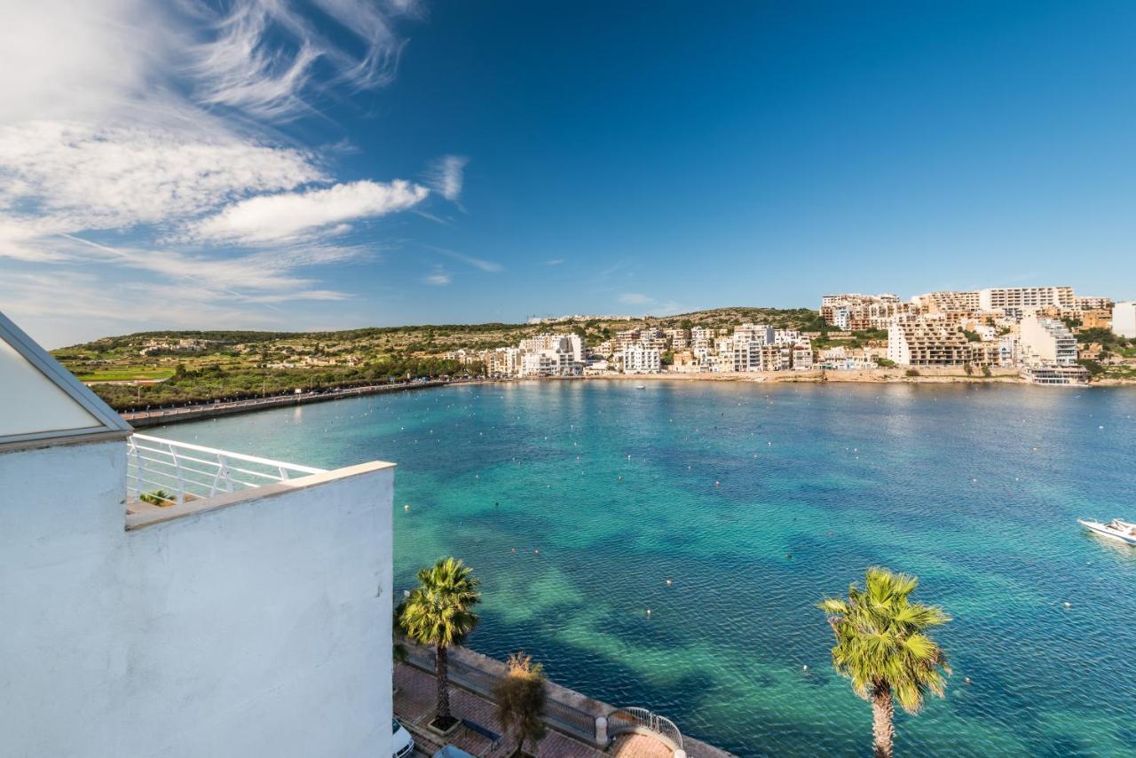 Blue Harbour Seafront Penthouse With Large Terrace With Panoramic Sea Views - By Getawaysmalta Apartamento St. Paul's Bay Exterior foto